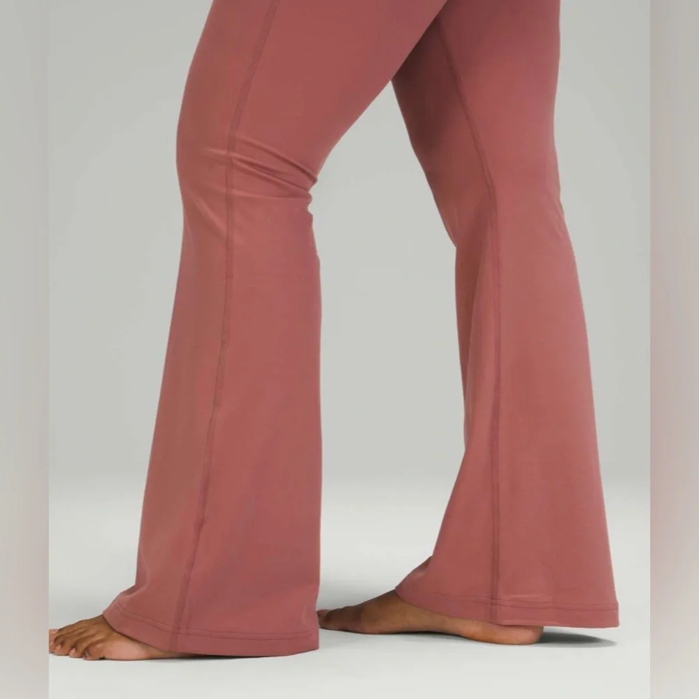 LULULEMON groove pant flare super high-rise *nulu spiced chai size 12 2021 - Picture 4 of 10
